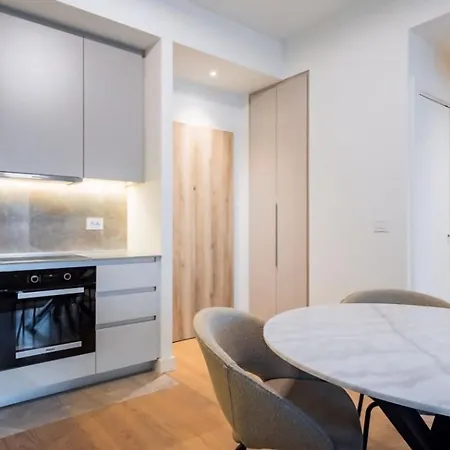 Bw Lux Na Vodi Апартаменты Белград