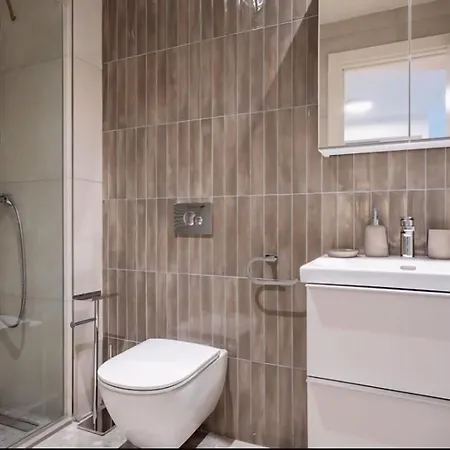 Bw Lux Na Vodi בלגרד